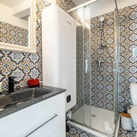 Apartment Le Bleute Au Coeur De Cannes, L'adresse Ideale Pour Vivre La *